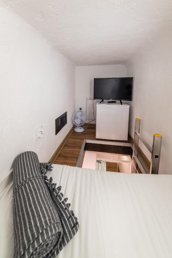 Micro Apartments 2,5 Qm - Najmniejsze Apartamenty Swiata 2,5 Mkw كراكوفيا المظهر الخارجي الصورة