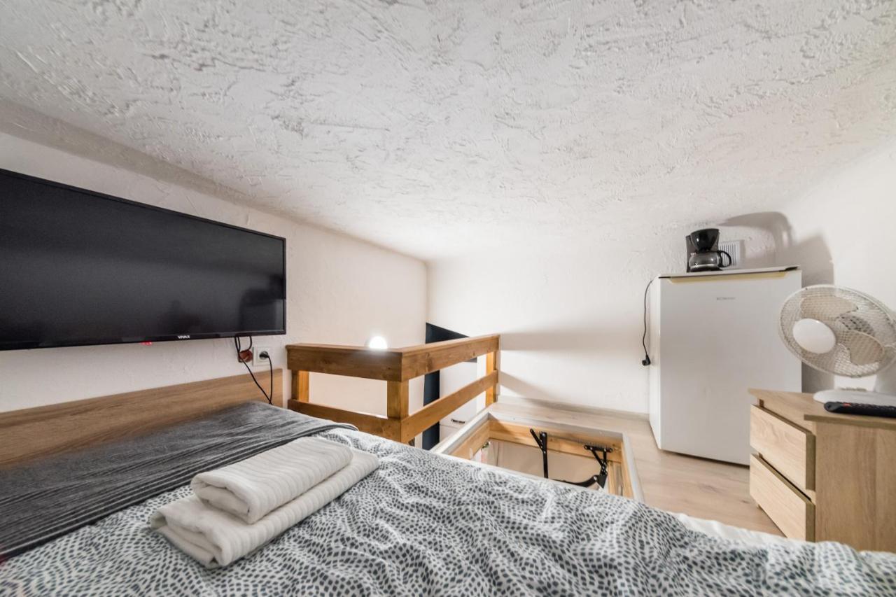 Micro Apartments 2,5 Qm - Najmniejsze Apartamenty Swiata 2,5 Mkw كراكوفيا المظهر الخارجي الصورة