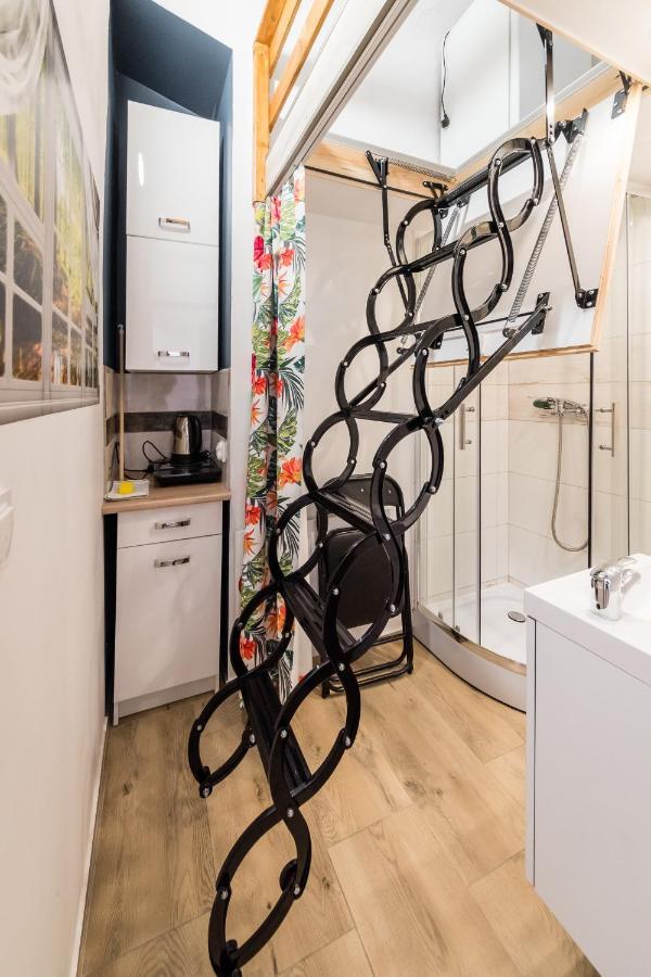 Micro Apartments 2,5 Qm - Najmniejsze Apartamenty Swiata 2,5 Mkw كراكوفيا المظهر الخارجي الصورة